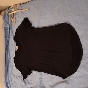 Korye Tunic Stretch Rayon V-Neck Short Sleeve